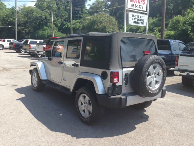 2008 Jeep Wrangler Unlimited 1500 Extended Cargo Clean