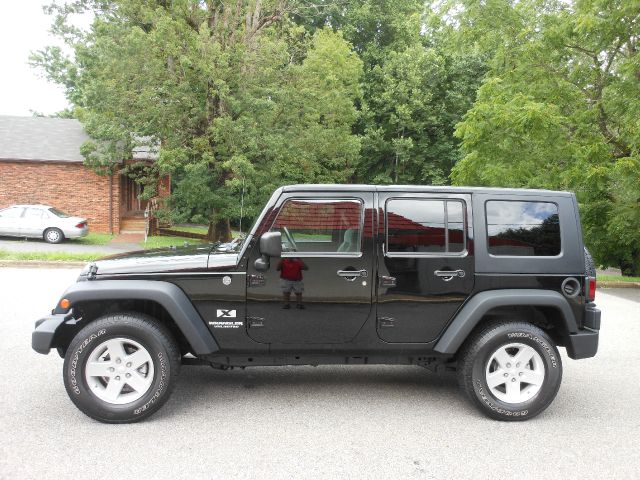 2008 Jeep Wrangler Unlimited 1500 Extended Cargo Clean