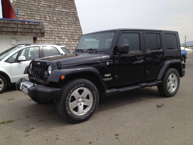 2008 Jeep Wrangler Unlimited 1500 Extended Cargo Clean