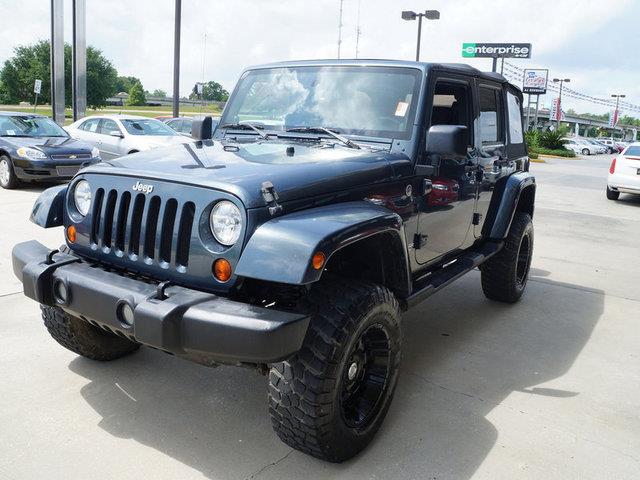 2008 Jeep Wrangler Unlimited 1500 Extended Cargo Clean