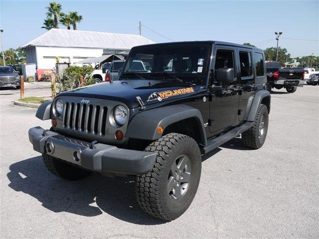 2010 Jeep Wrangler Unlimited 4dr Sdn 5.5L V8 RWD