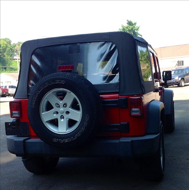 2010 Jeep Wrangler Unlimited 740il Navigation