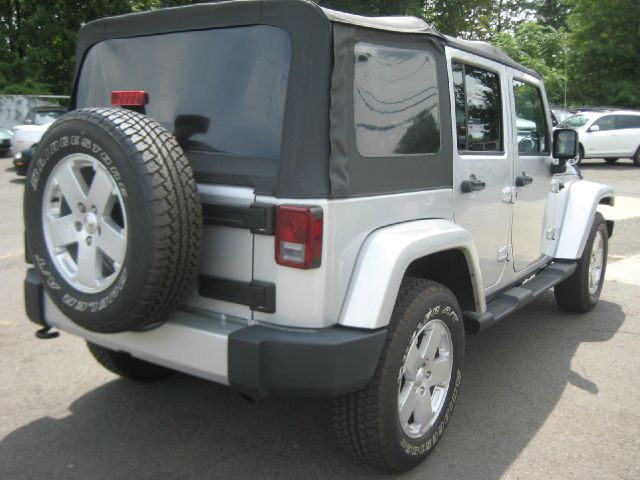 2011 Jeep Wrangler Unlimited 1500 Extended Cargo Clean