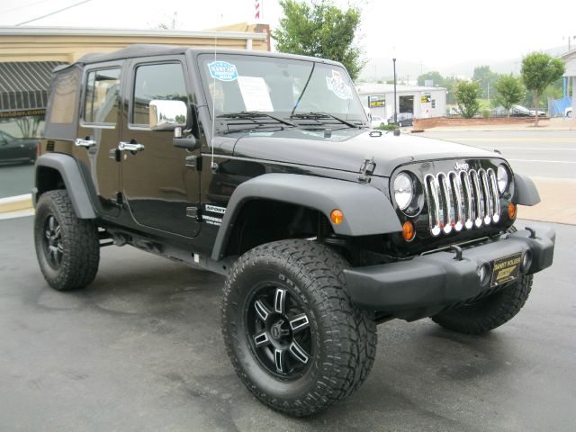 2011 Jeep Wrangler Unlimited 740il Navigation