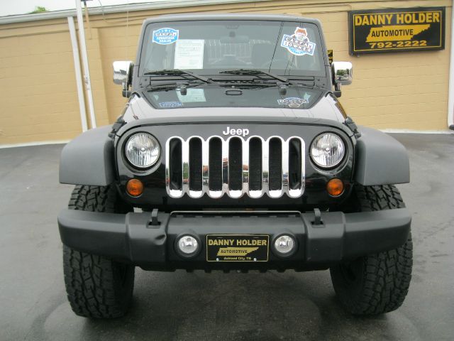 2011 Jeep Wrangler Unlimited 740il Navigation