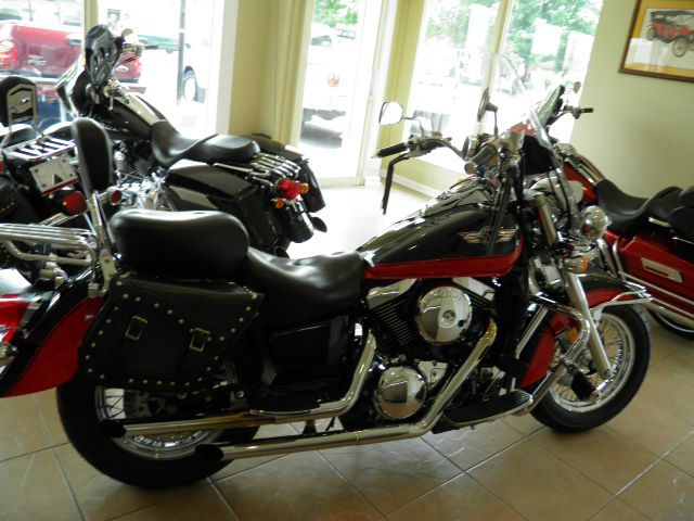 2004 Kawasaki Vulcan 1500 Touring 4WD