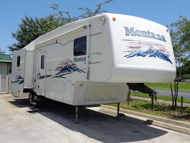 2003 Keystone Montana 3280RL Sport Design Edition