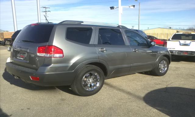 2009 Kia Borrego Open-top