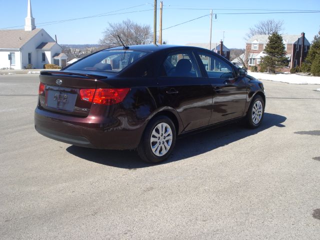 2010 Kia Forte Open-top