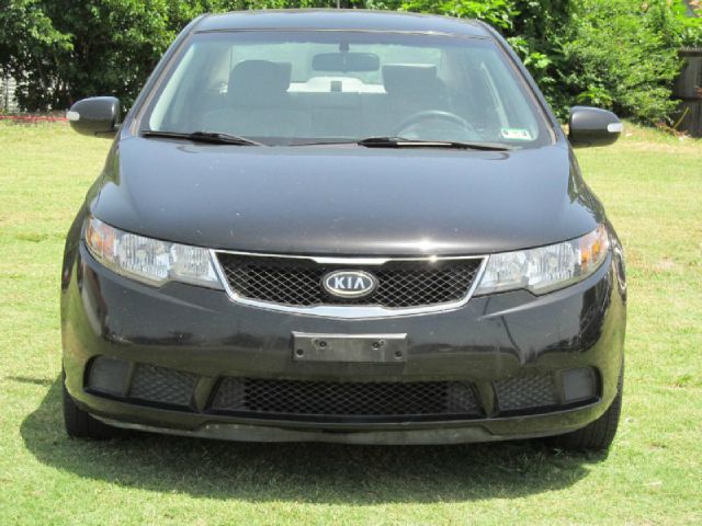 2010 Kia Forte Open-top