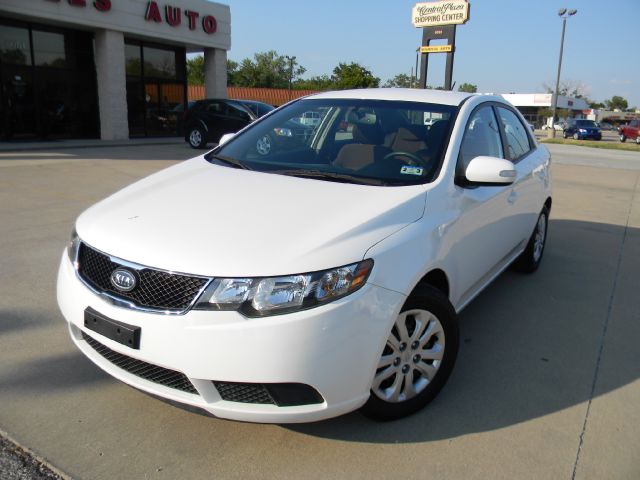 2010 Kia Forte Open-top