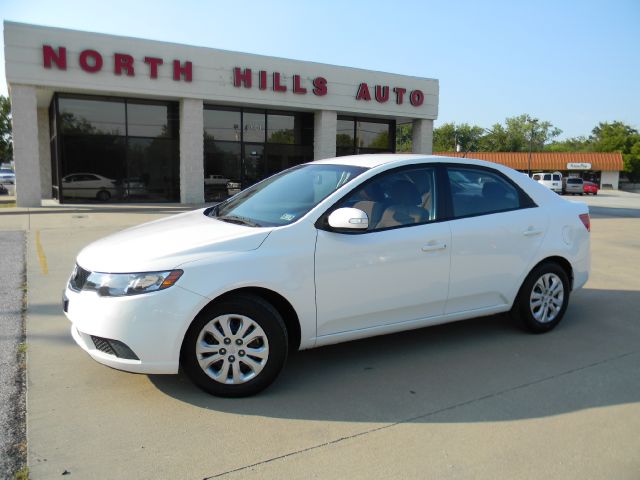 2010 Kia Forte Open-top