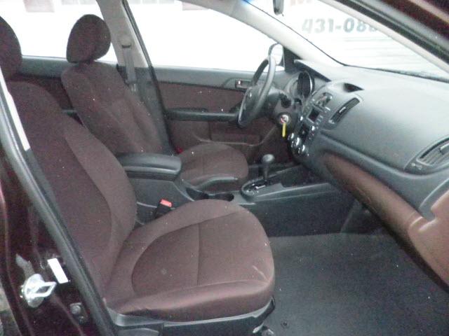 2010 Kia Forte Open-top