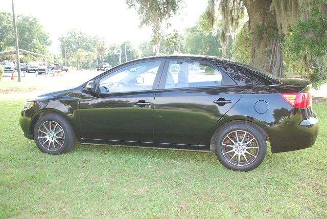 2010 Kia Forte Open-top