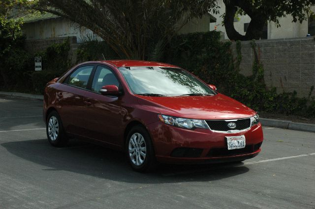 2010 Kia Forte Unknown