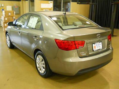 2010 Kia Forte Open-top