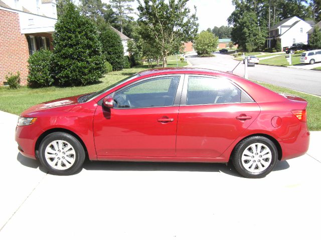 2010 Kia Forte Open-top