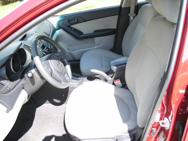 2010 Kia Forte Open-top