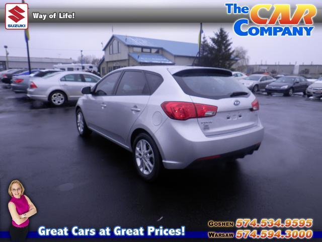 2011 Kia Forte Open-top