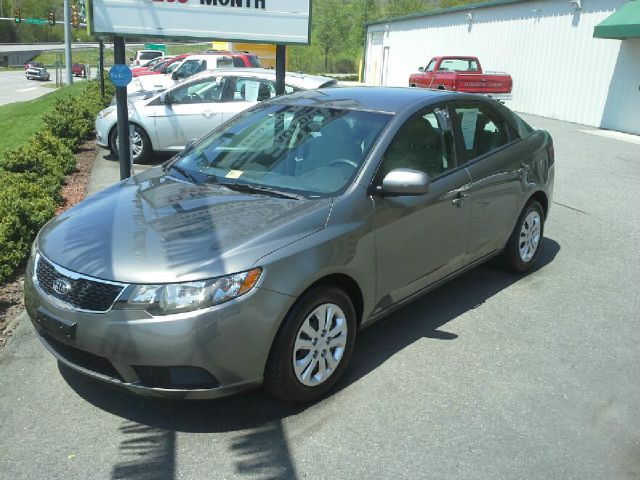 2011 Kia Forte Open-top