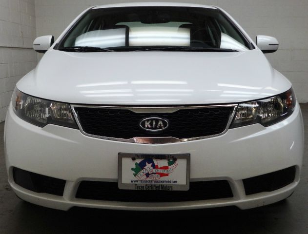 2012 Kia Forte Open-top