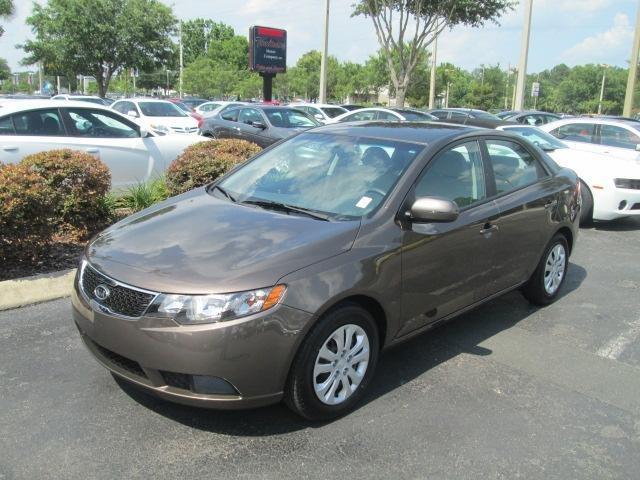 2013 Kia Forte ZQ8 LS