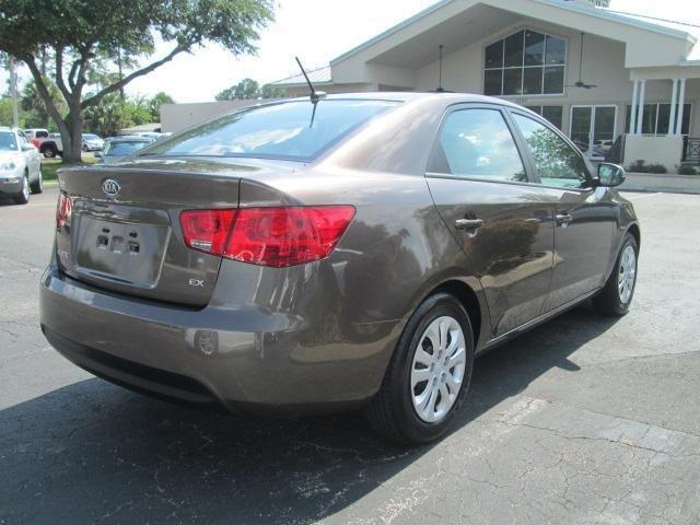 2013 Kia Forte ZQ8 LS