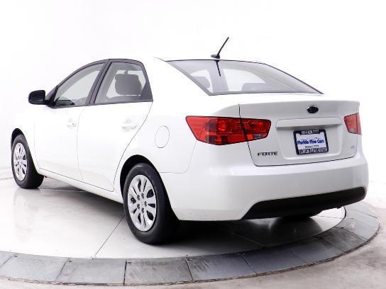 2013 Kia Forte Open-top