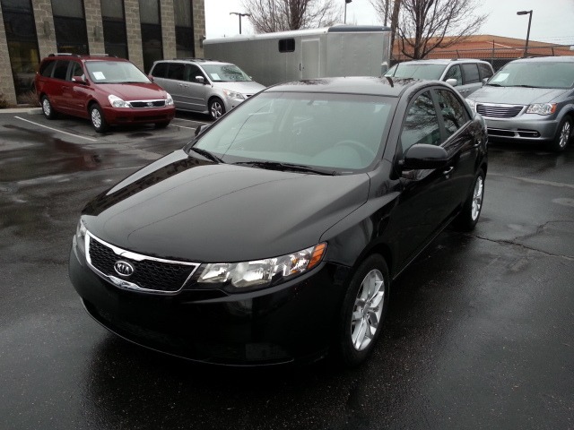 2013 Kia Forte Open-top