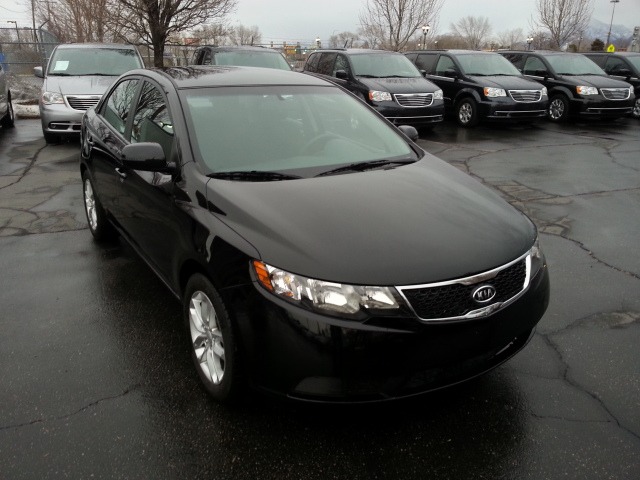 2013 Kia Forte Open-top