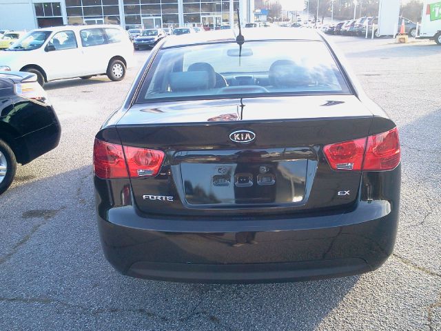 2013 Kia Forte Open-top