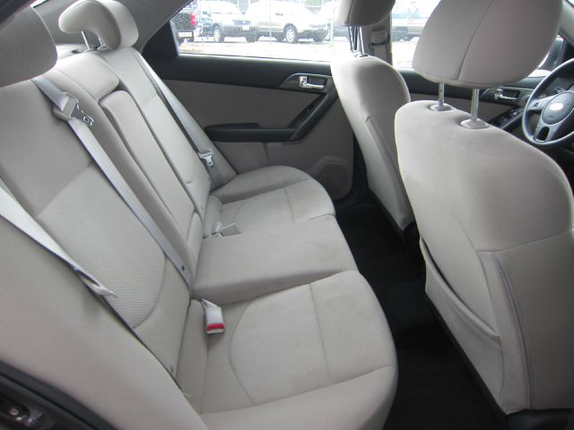 2013 Kia Forte Open-top