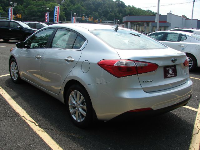 2014 Kia Forte Open-top