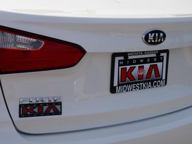 2014 Kia Forte Elk Conversion Van