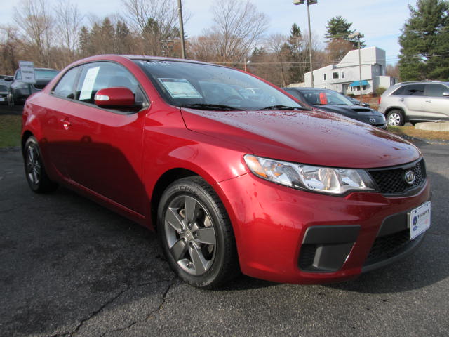 2010 Kia Forte Koup Open-top