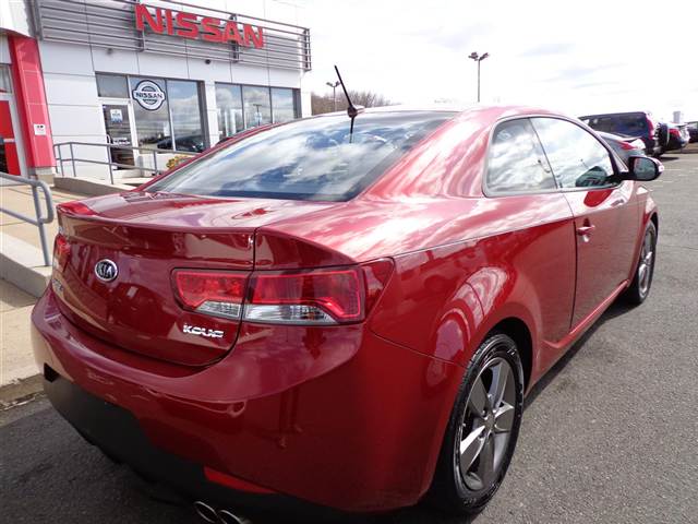 2010 Kia Forte Koup Open-top