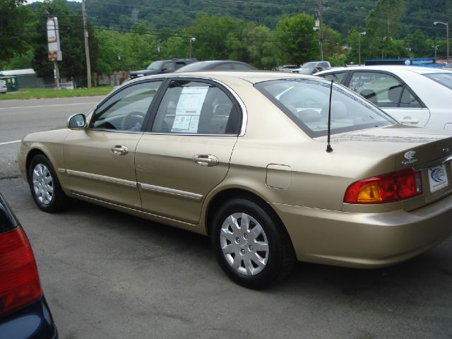 2002 Kia Optima Elk Conversion Van