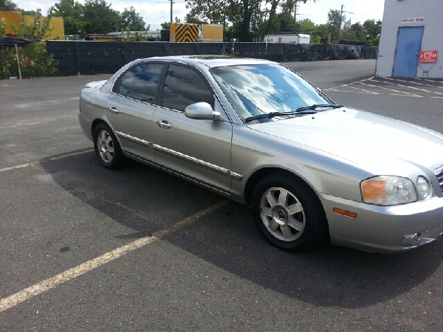 2003 Kia Optima SE