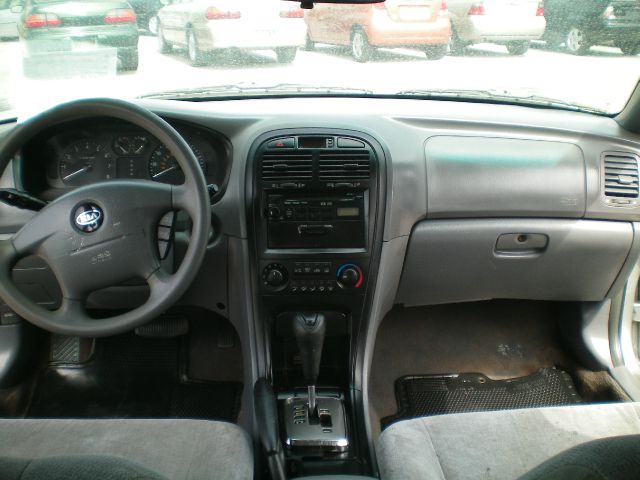 2004 Kia Optima Open-top