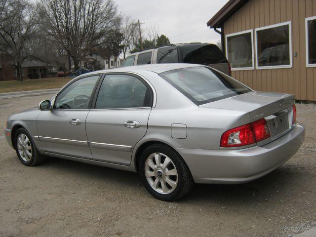 2004 Kia Optima 5dr HB Auto