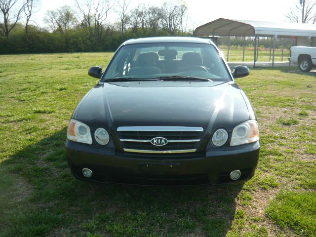 2004 Kia Optima Open-top