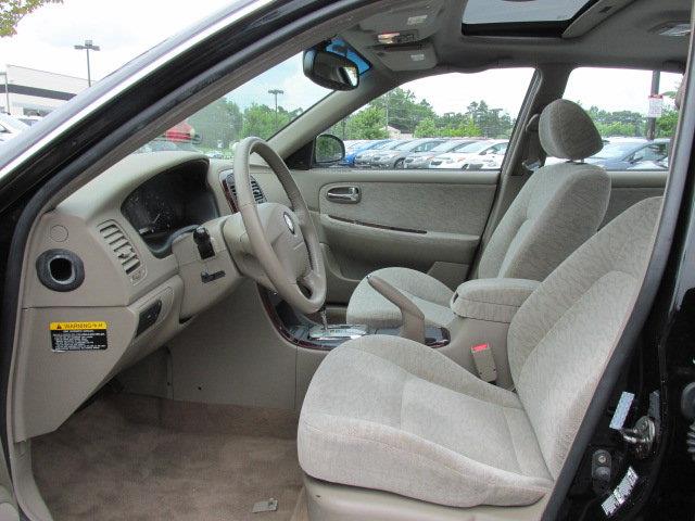 2004 Kia Optima Open-top