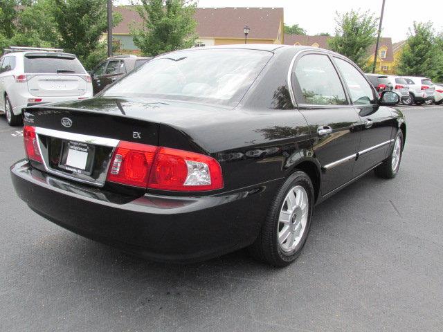 2004 Kia Optima Open-top