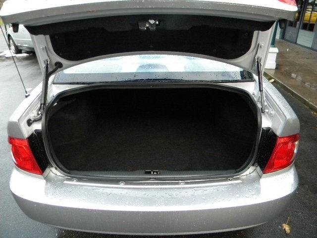 2004 Kia Optima Open-top