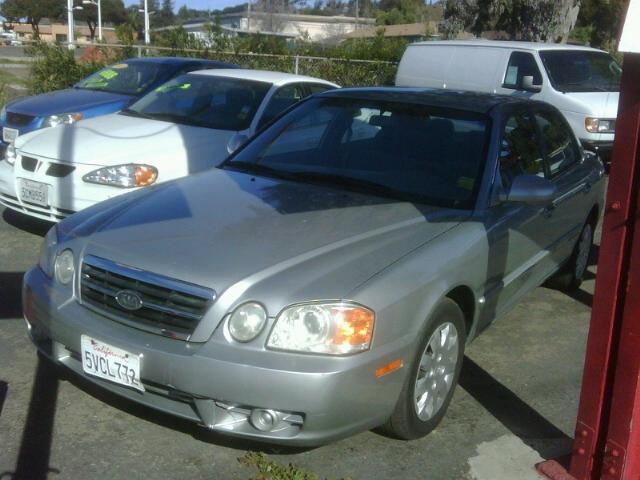 2004 Kia Optima Elk Conversion Van