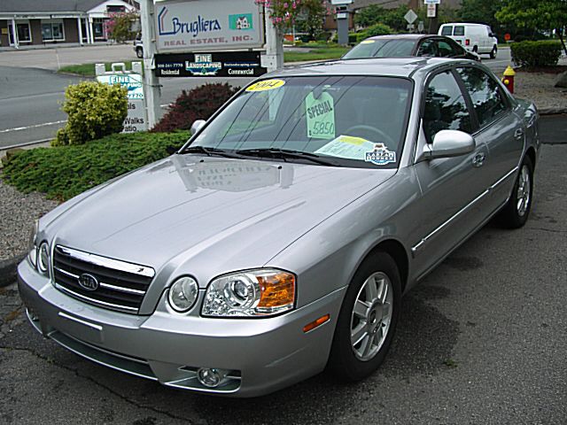 2004 Kia Optima Open-top