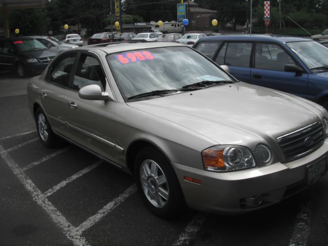 2004 Kia Optima Open-top