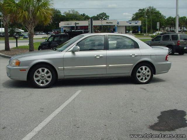 2004 Kia Optima 5dr HB