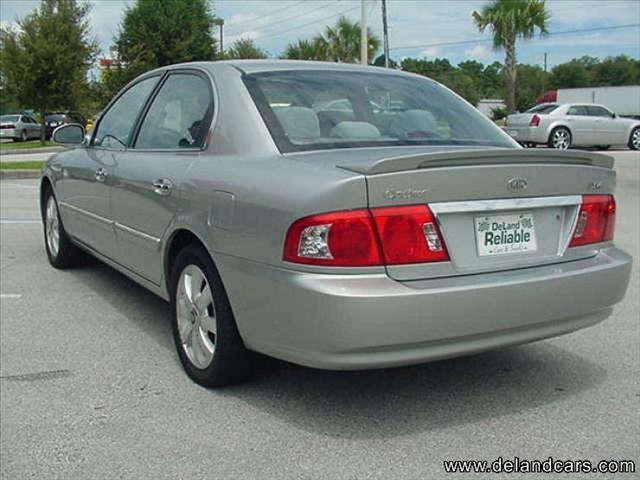 2004 Kia Optima 5dr HB