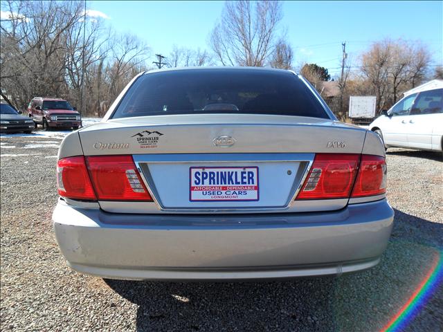 2004 Kia Optima Open-top